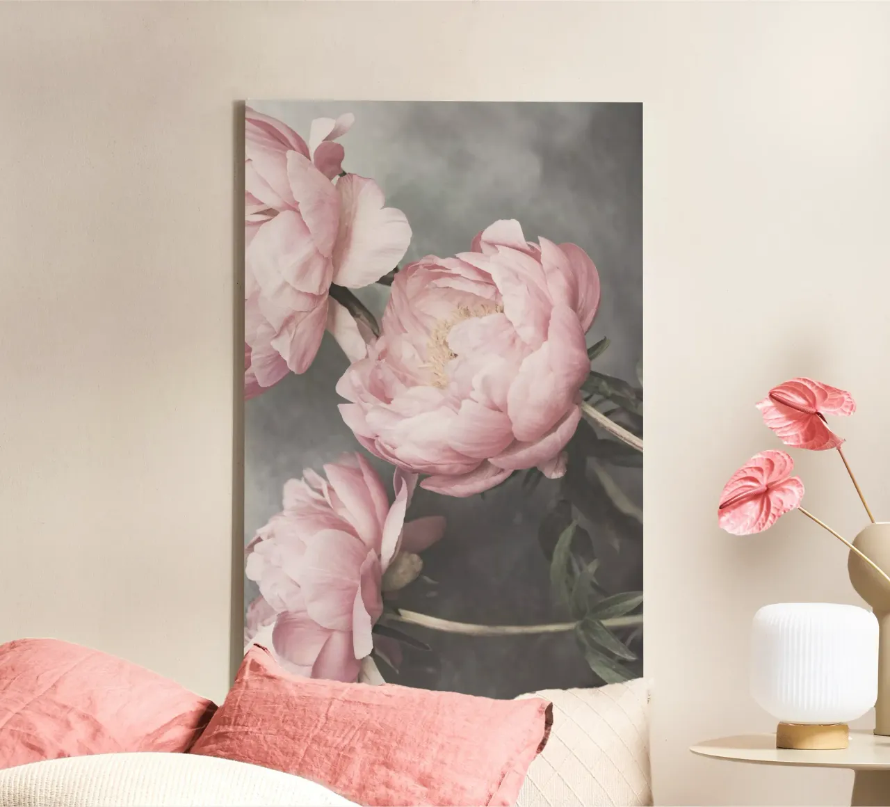 Peonie I tela con Cornice a cassetta da Kathrin Pienaar