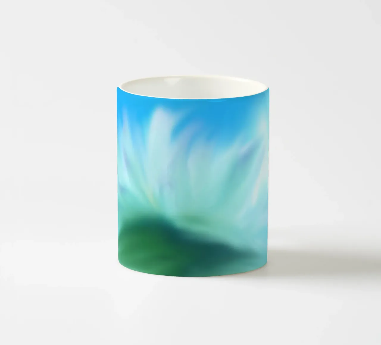 Piccolo fiore bianco sfocato artisticamente tazza in ceramica da Something for you