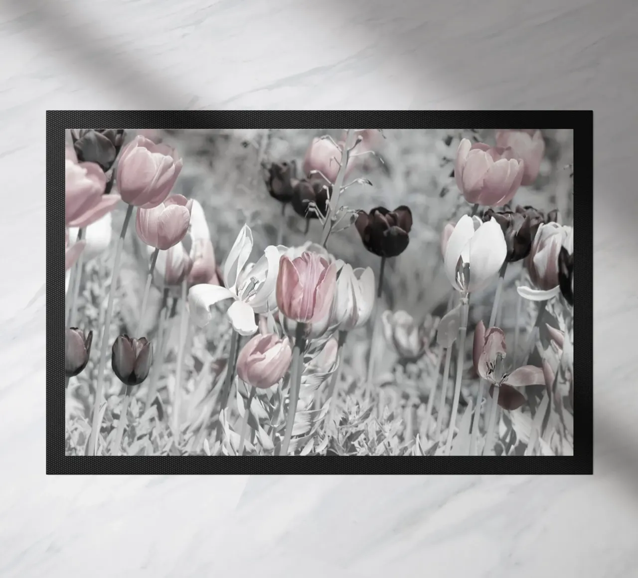 Tulips doormat by Atteloi