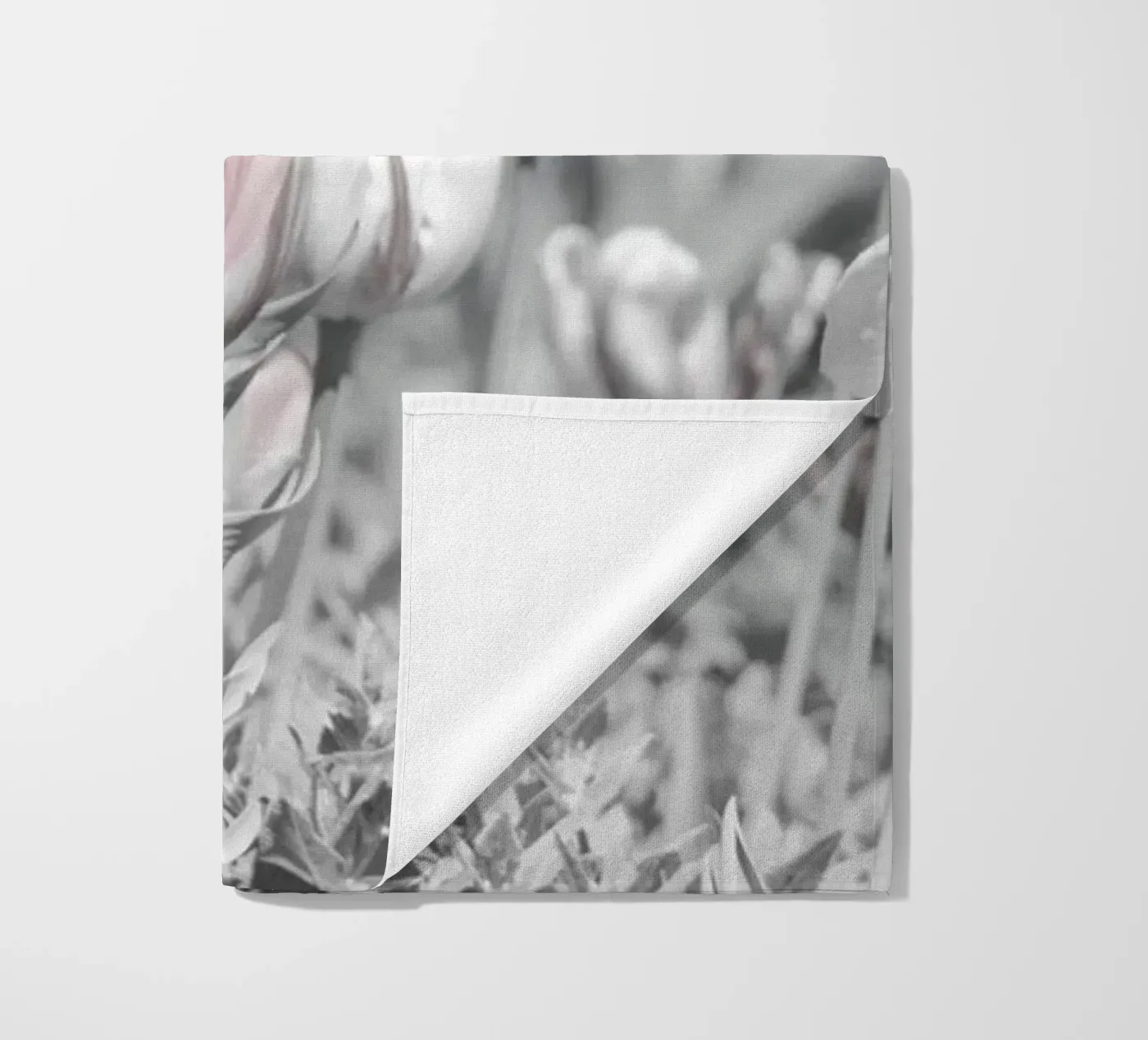 Tulpen Strandtuch von Atteloi