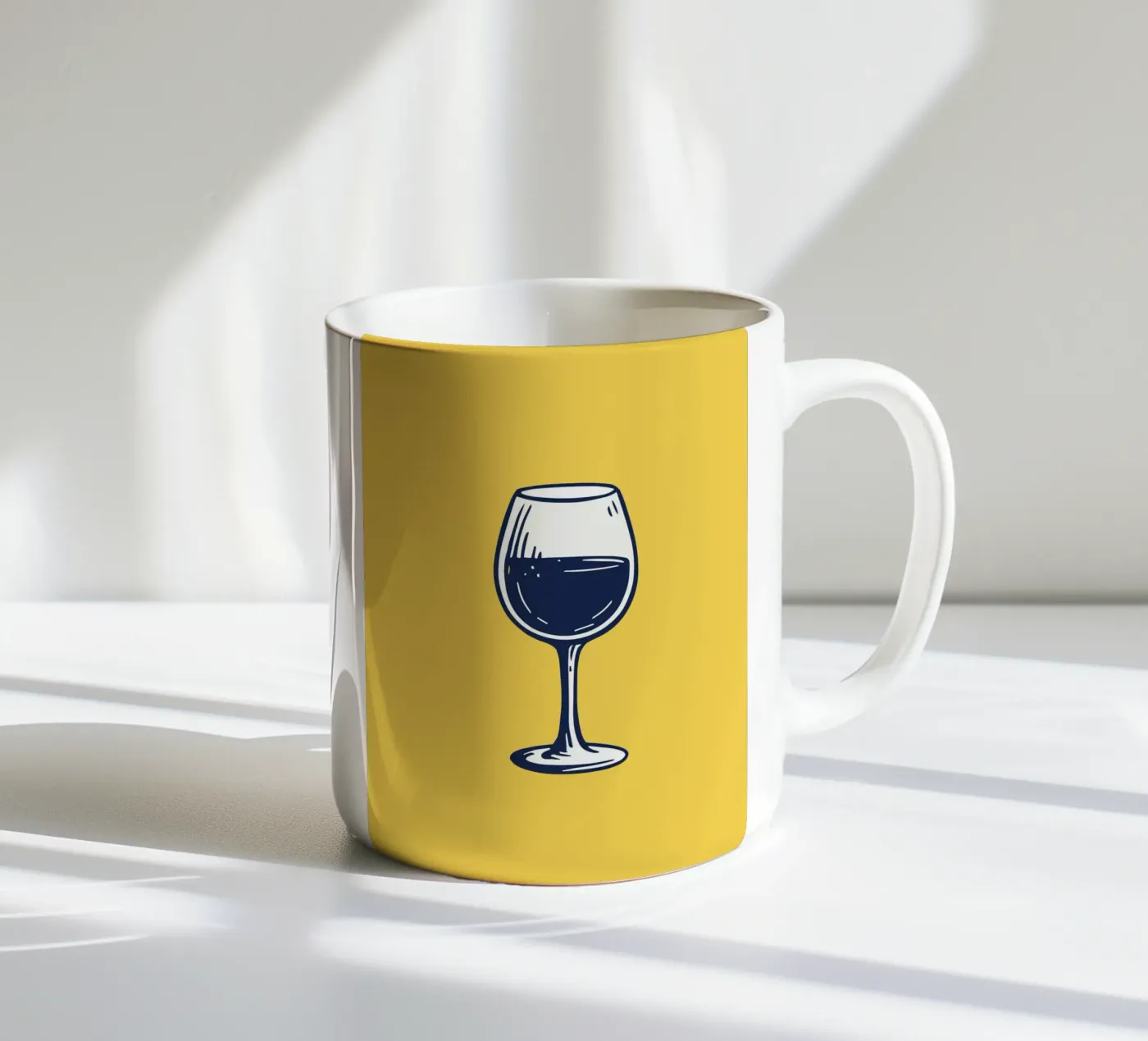 WINE mug en céramique de FELICIA