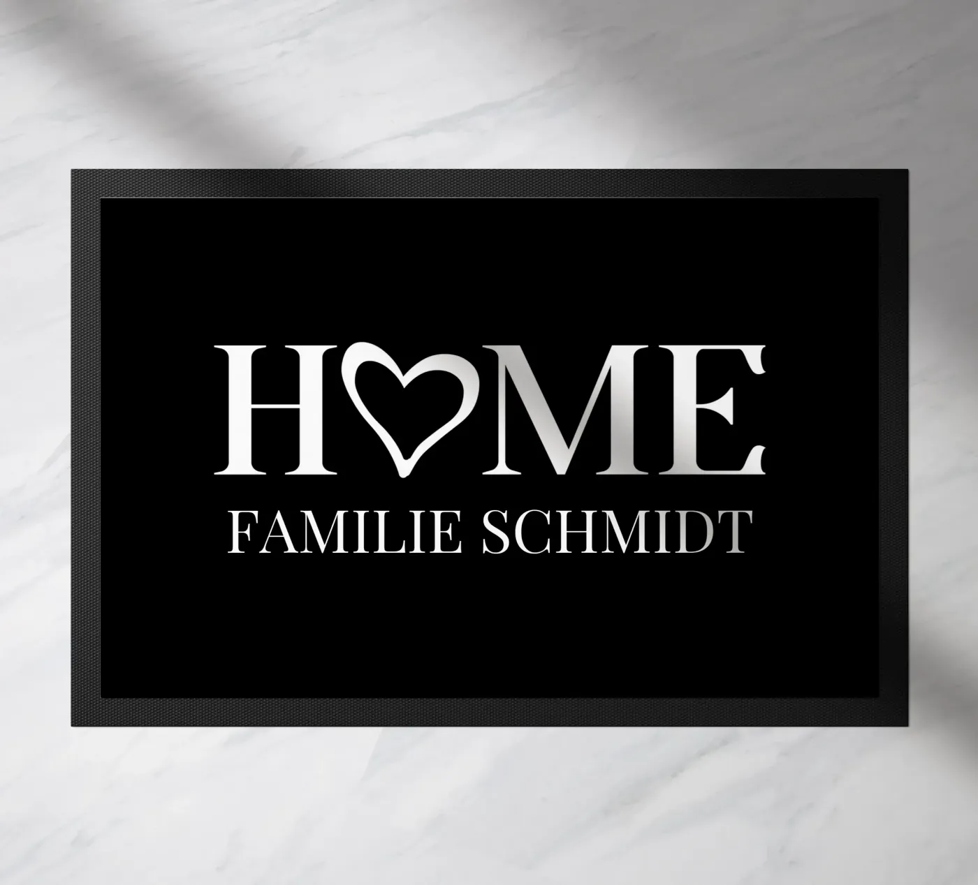 Home Fußmatte von artographieHome