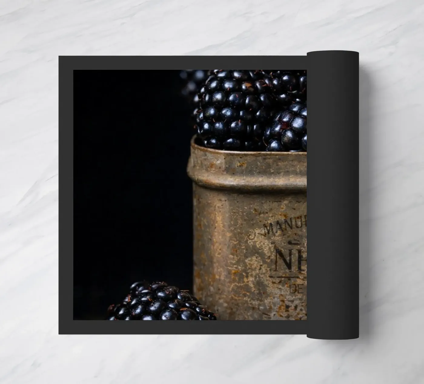 blackberry doormat by PASMING