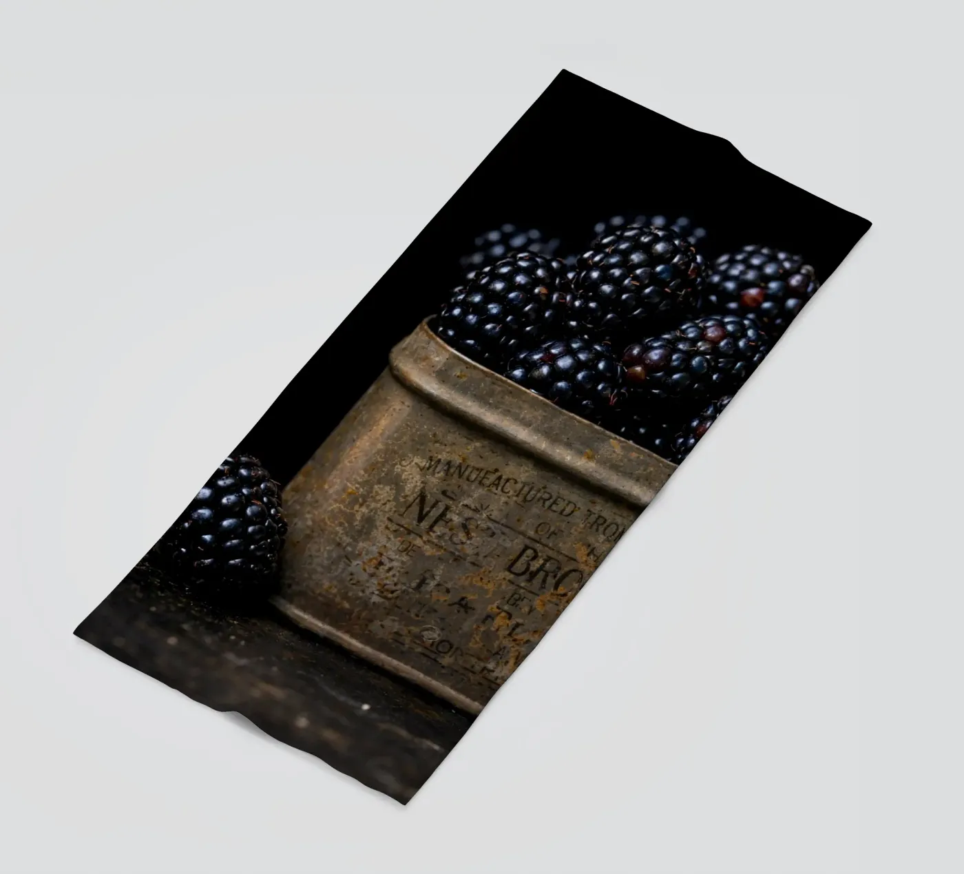 blackberry Strandtuch von PASMING