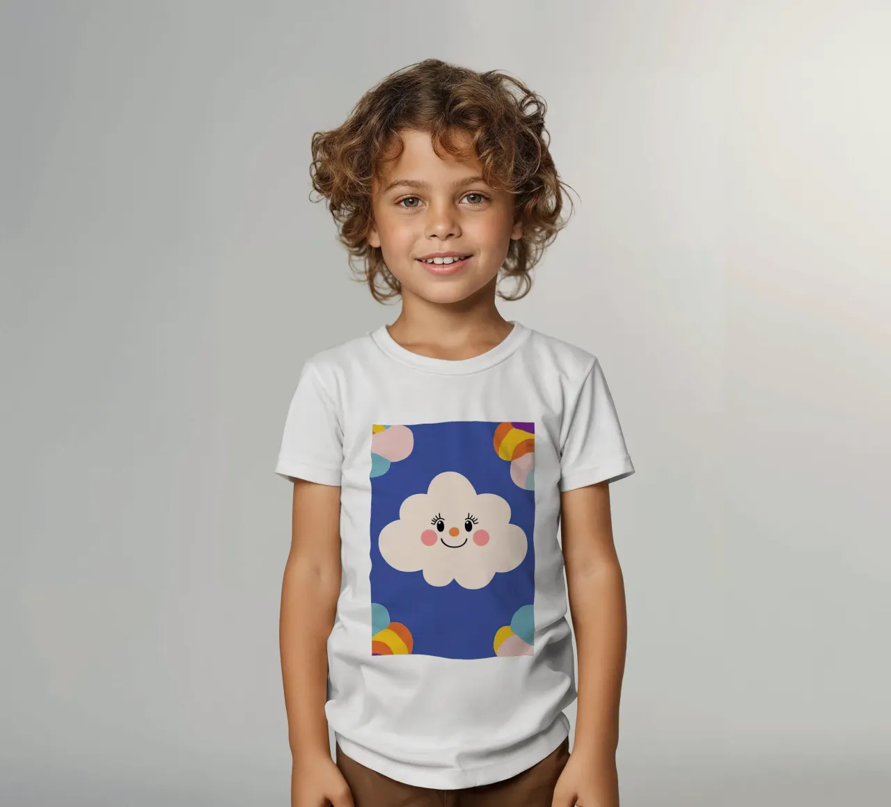 Nuvola sorridente t-shirt bambini da Little Art Lab