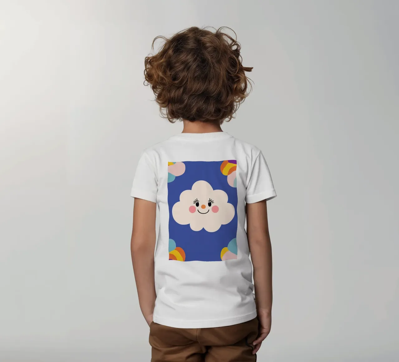 Nuvola sorridente t-shirt bambini da Little Art Lab