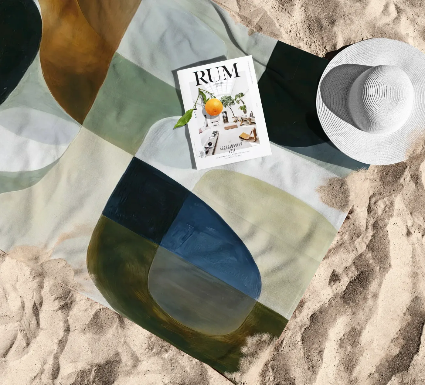 Composizione astratta telo mare da Rustic Grace Studio 02