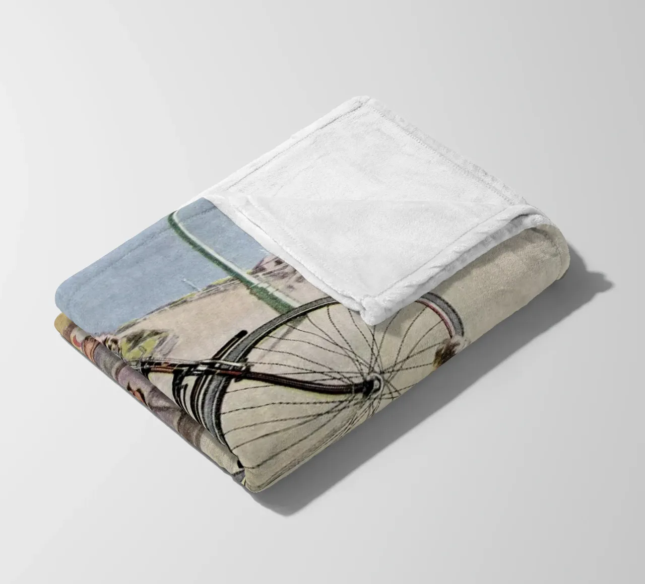 Cycling in The Sand coperta in pile da Hemingway Design