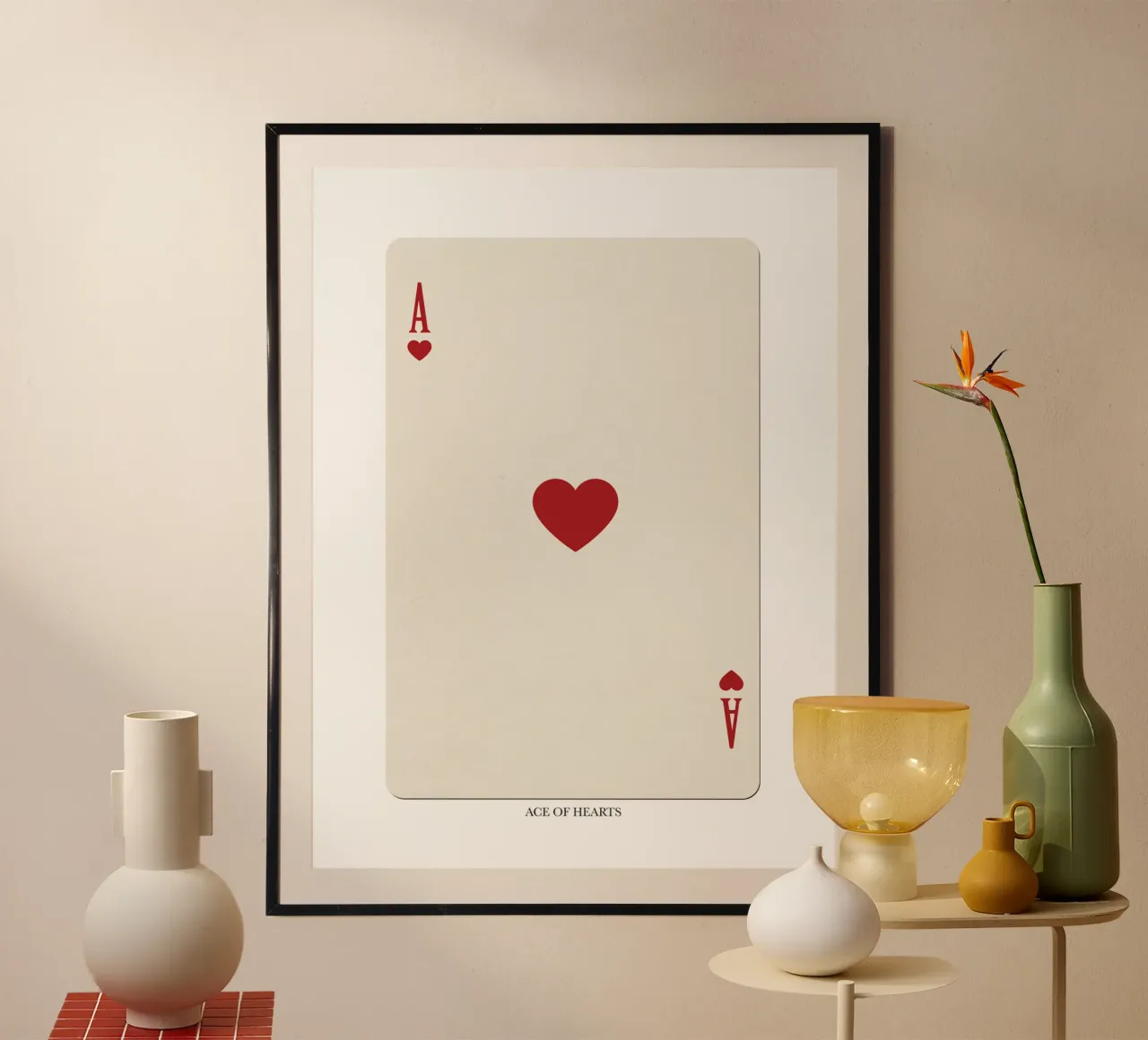 ASSO DI CUORI ILLUSTRAZIONE DI POKER RETRÒ poster con telaio in legno da Honeymoon Hotel