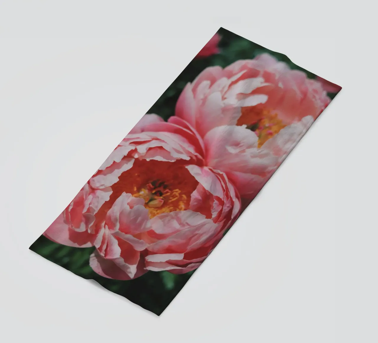 Peonies telo mare da Morgan Kendall