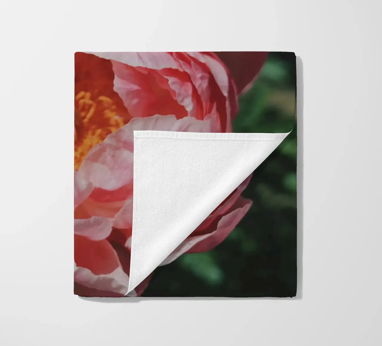 Peonies telo mare da Morgan Kendall