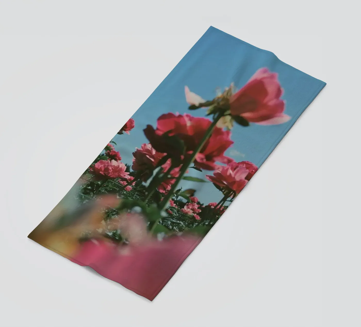 Through the Fields serviette de plage de Morgan Kendall