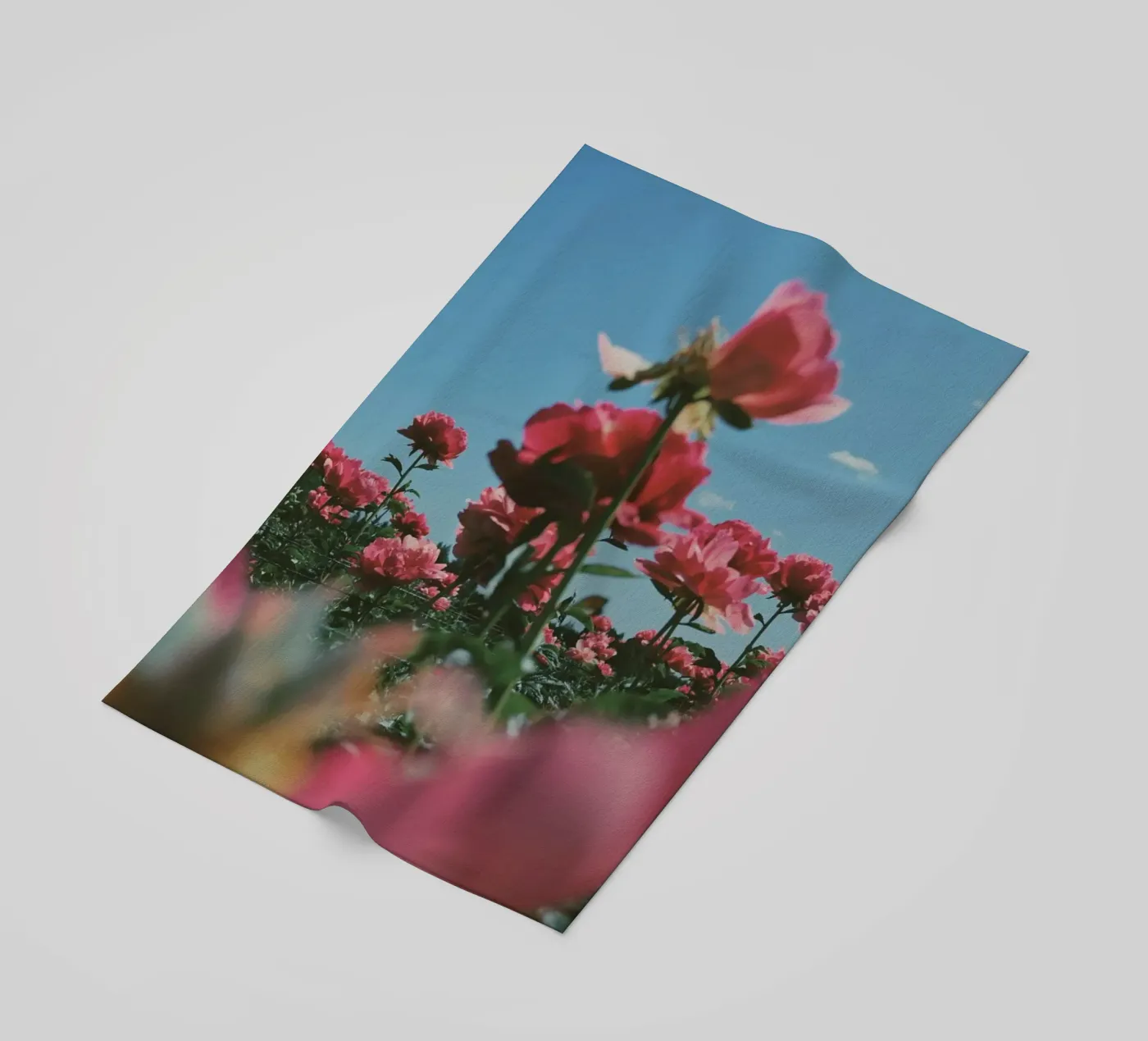 Through the Fields serviette de plage de Morgan Kendall