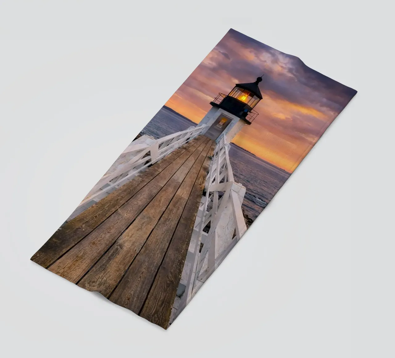 lighthouse telo mare da the gunduls