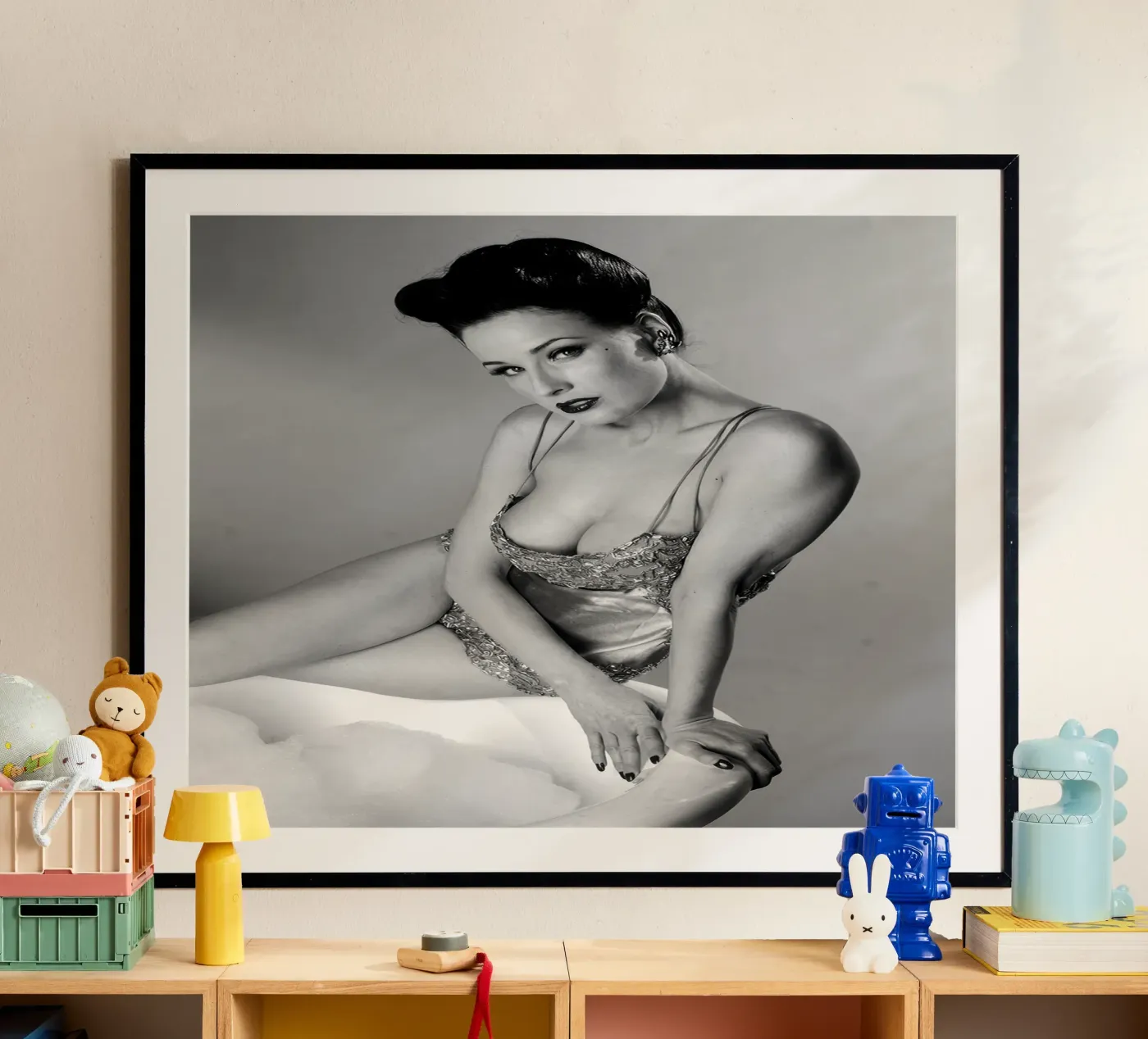 Dita Von Teese poster van NICE CHOICE