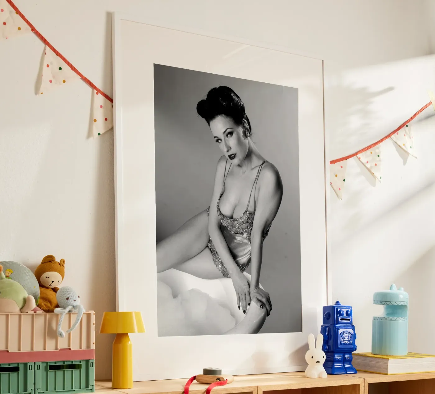 Dita Von Teese poster van NICE CHOICE
