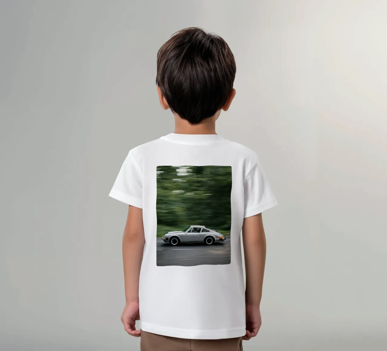 vintage old car Kinder T-Shirt von the gunduls