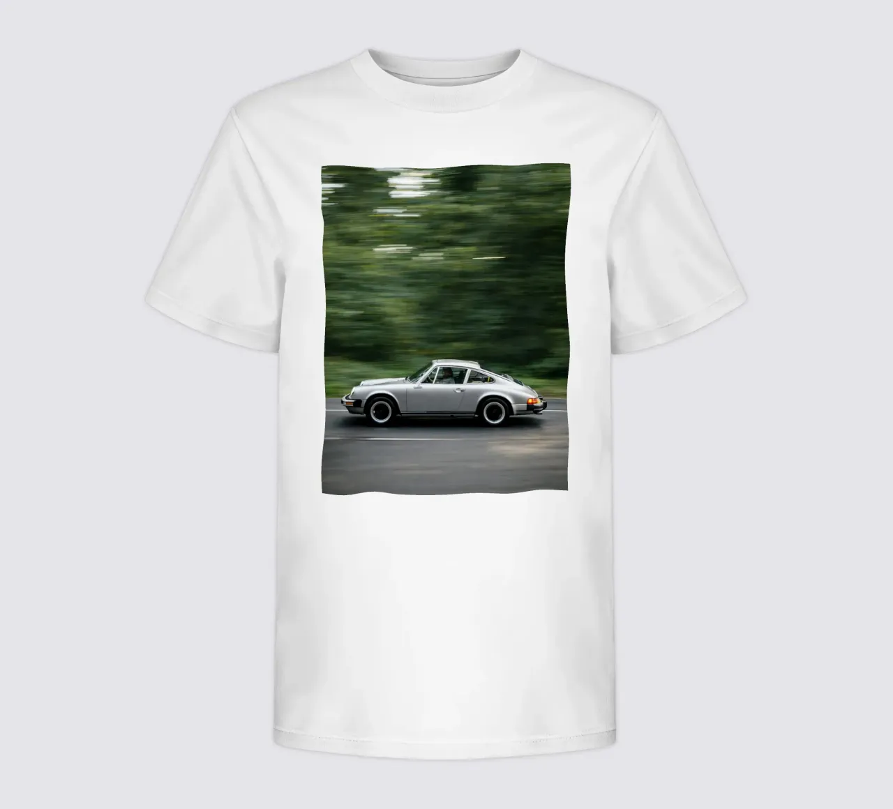 vintage old car Kinder T-Shirt von the gunduls