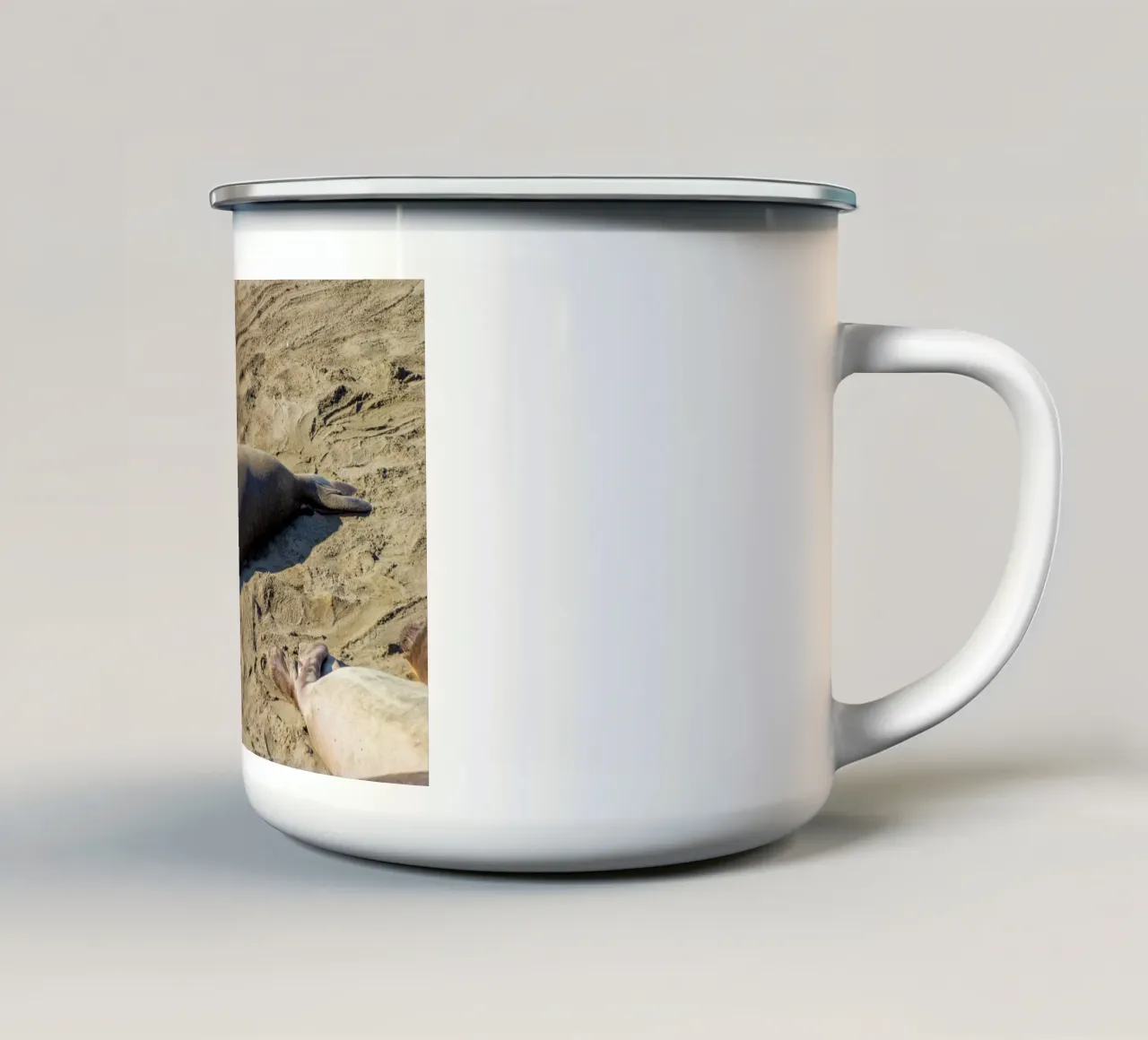Seal tazza in smalto da anderm