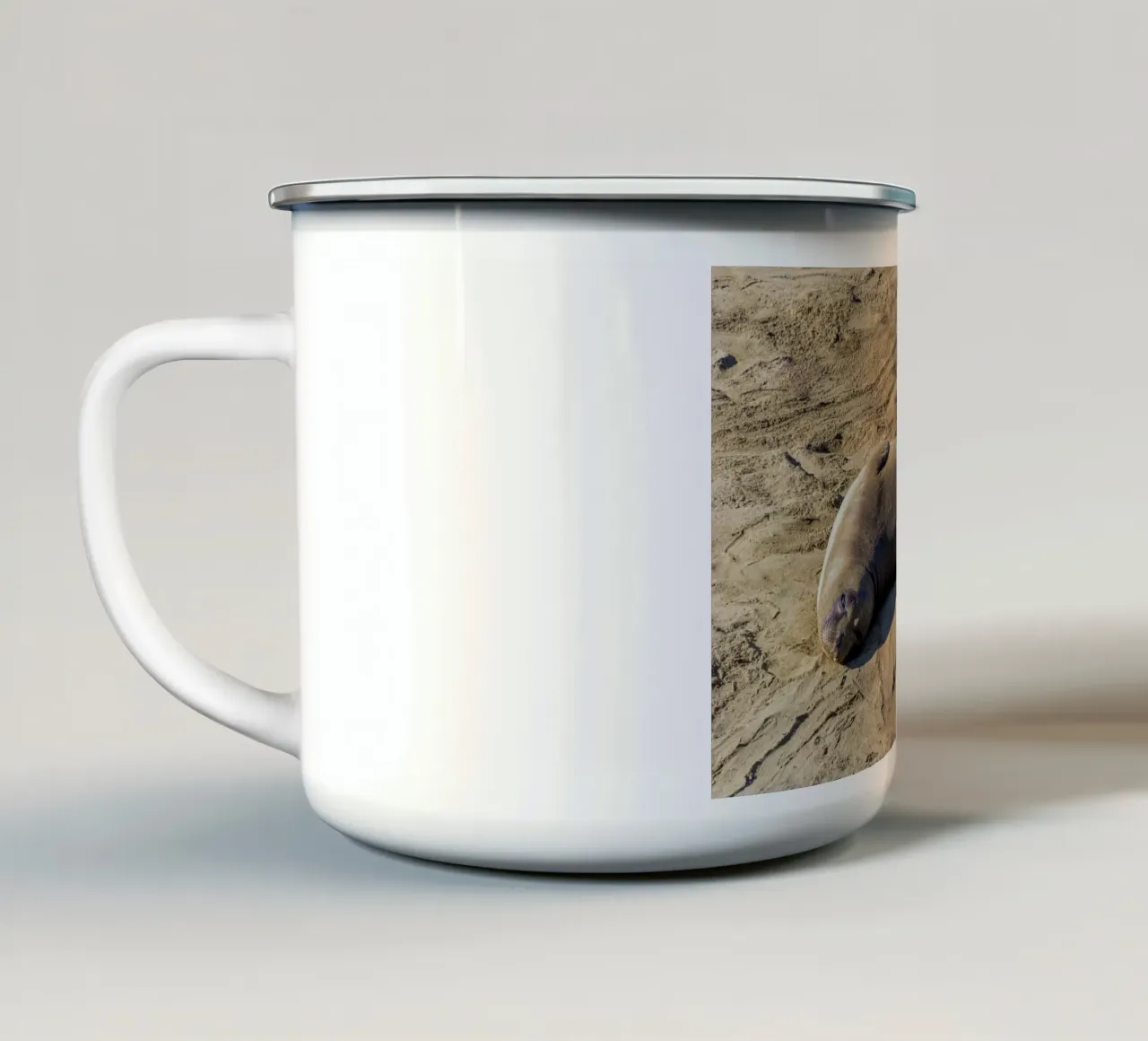 Seal tazza in smalto da anderm