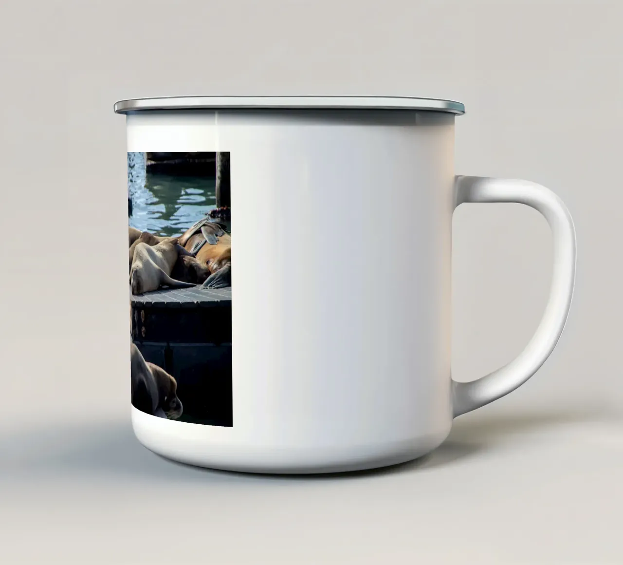 Sleeping seal tazza in smalto da anderm