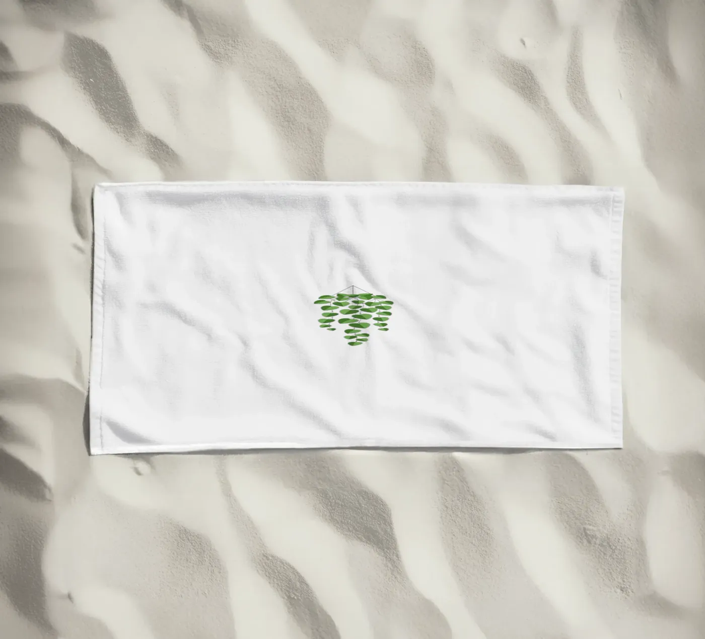 Pothos Trailing Vine strandhanddoek van Minimalist vector art