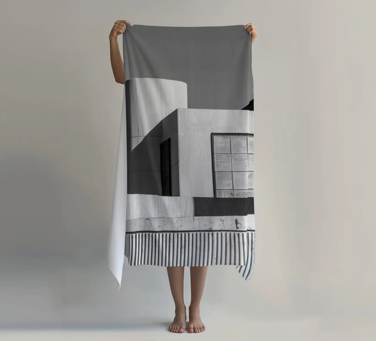 Clear Sky over Building Bw telo mare da PERSIE