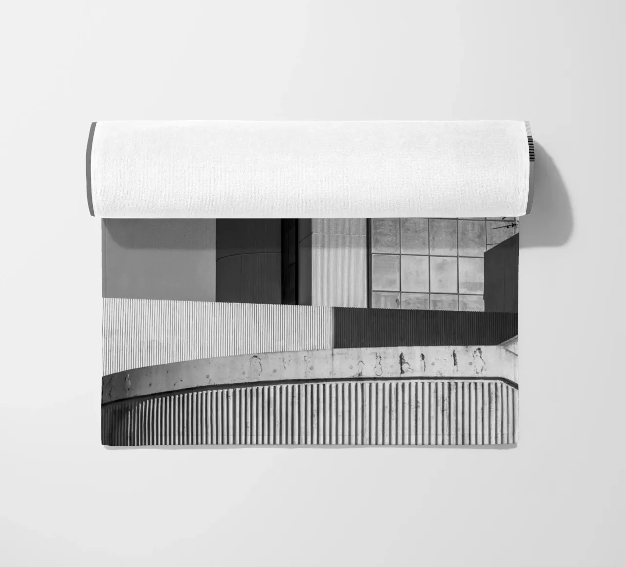 Clear Sky over Building Bw telo mare da PERSIE