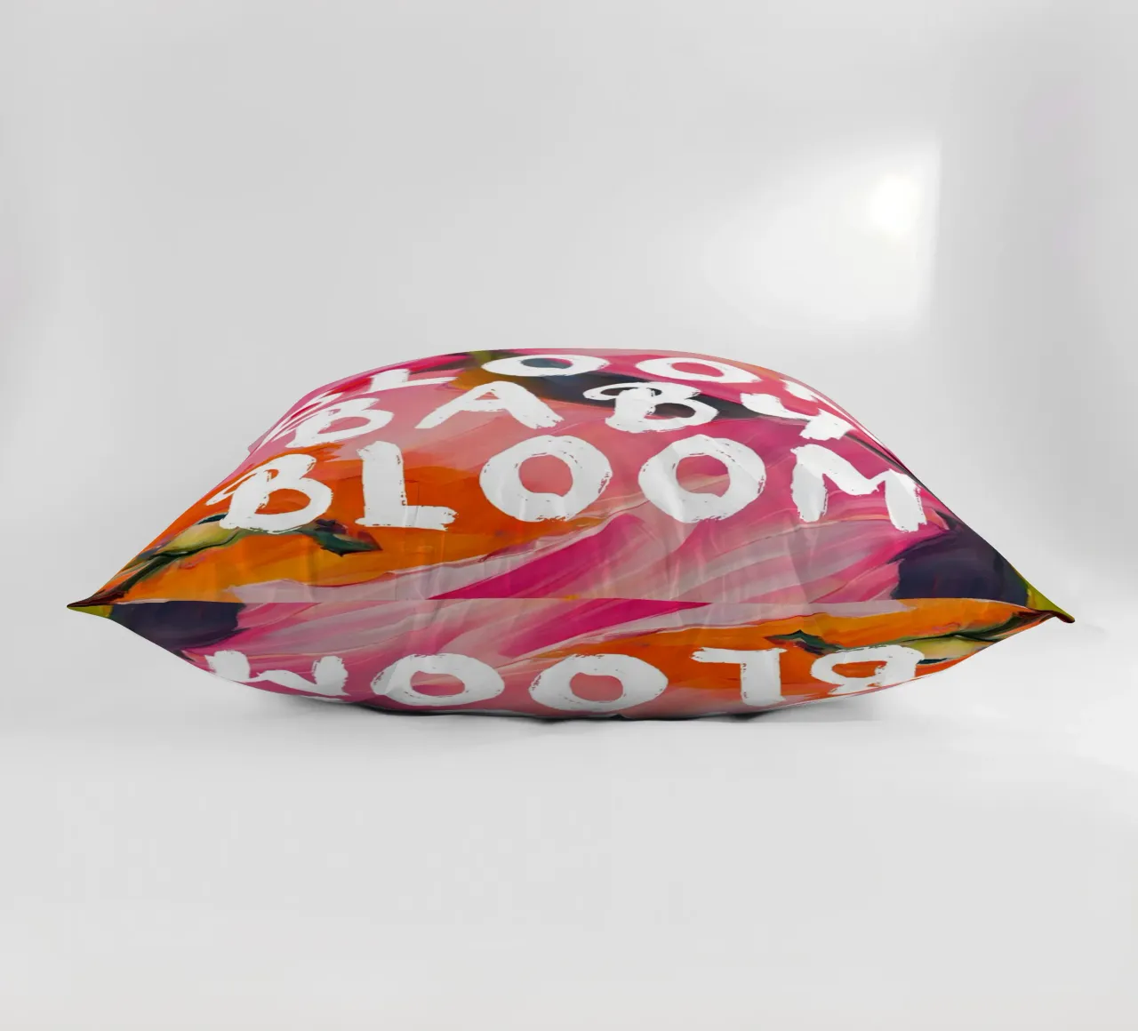 Bloom Baby Bloom cuscino da Ohkimiko