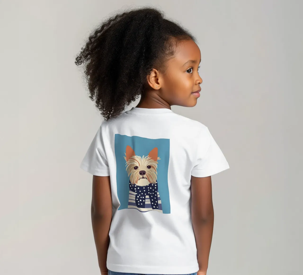 Dog with scarf t-shirt bambini da Little Art Lab