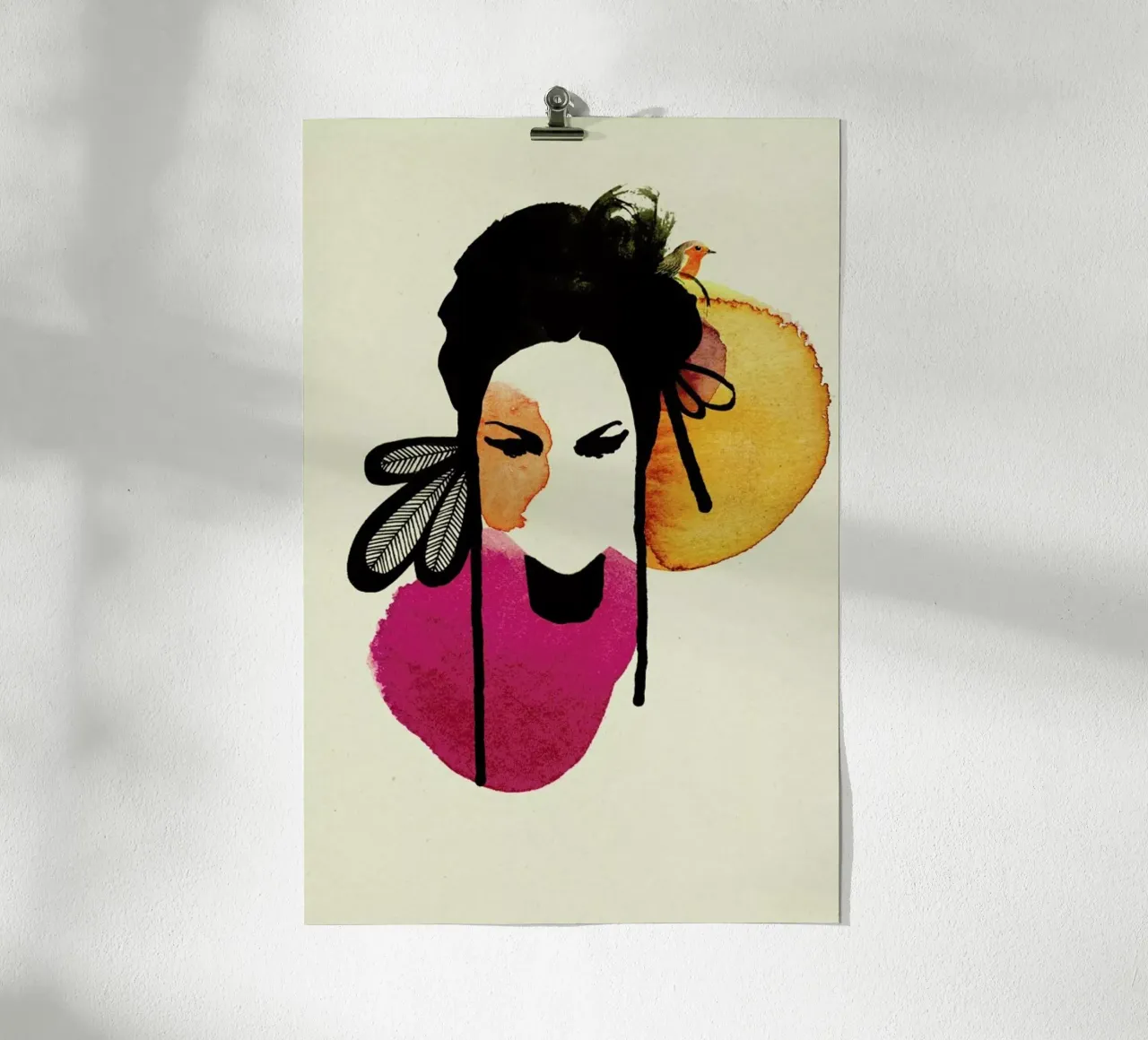 Doll 3 poster con telaio in legno da Ekaterina Koroleva