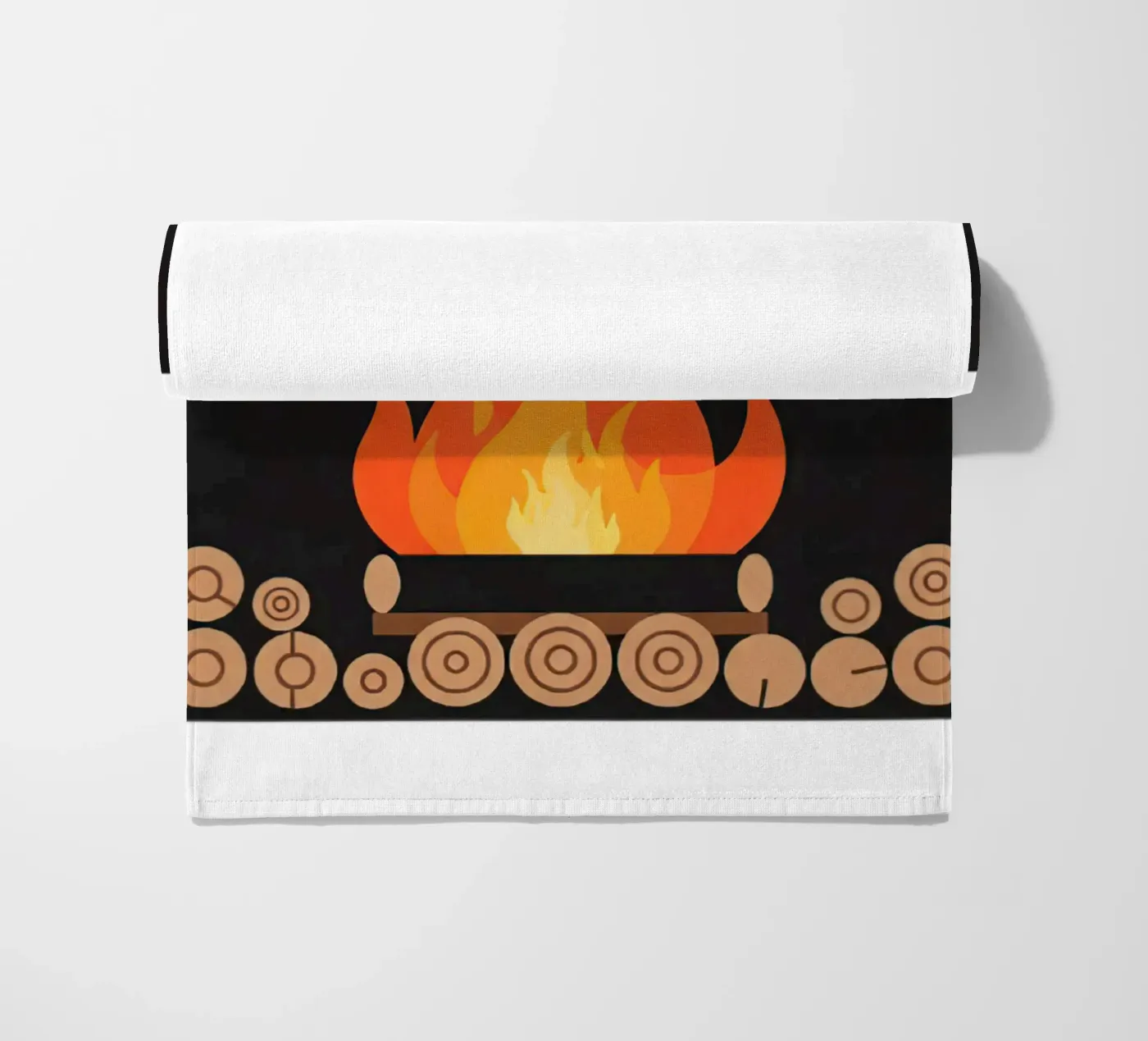 Fireplace Flames strandhanddoek van FlatPrint Studio