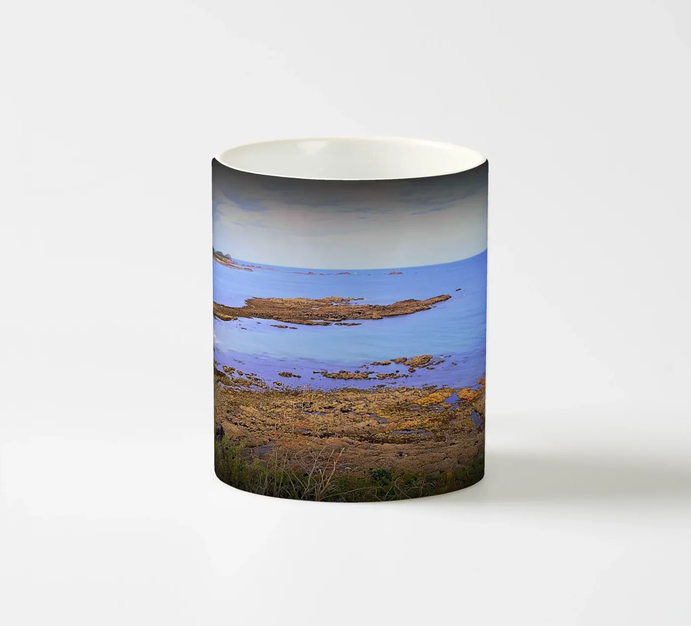 FAA1 ceramic mug by Thierry vobmann photography
