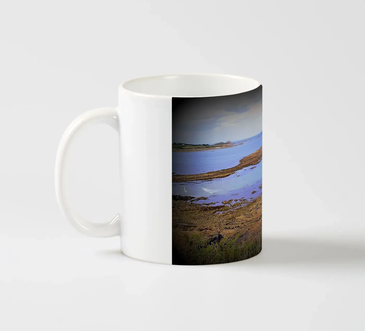 FAA1 ceramic mug by Thierry vobmann photography