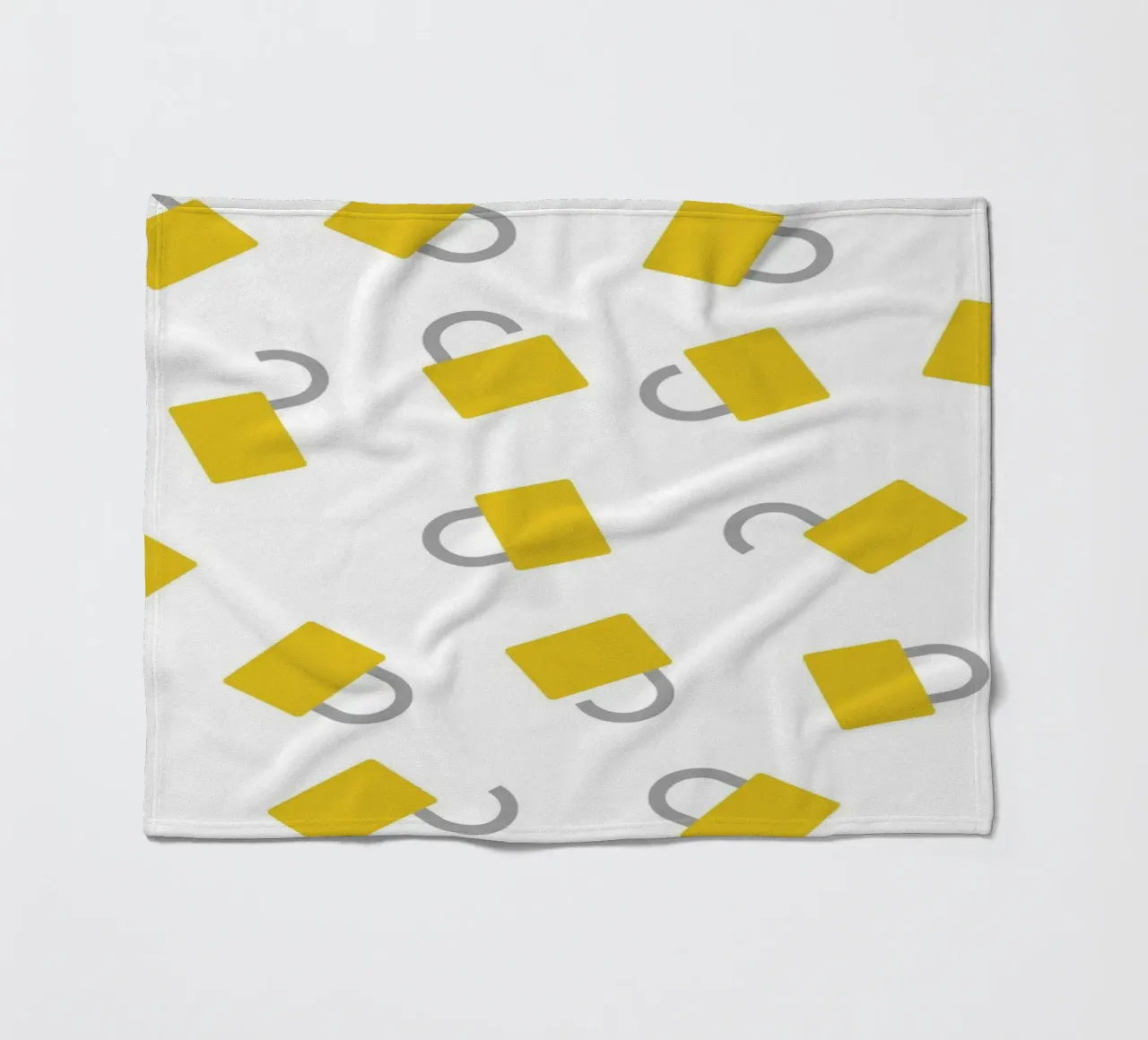 Key Open Random Fleecedecke von Studio Fun Boy