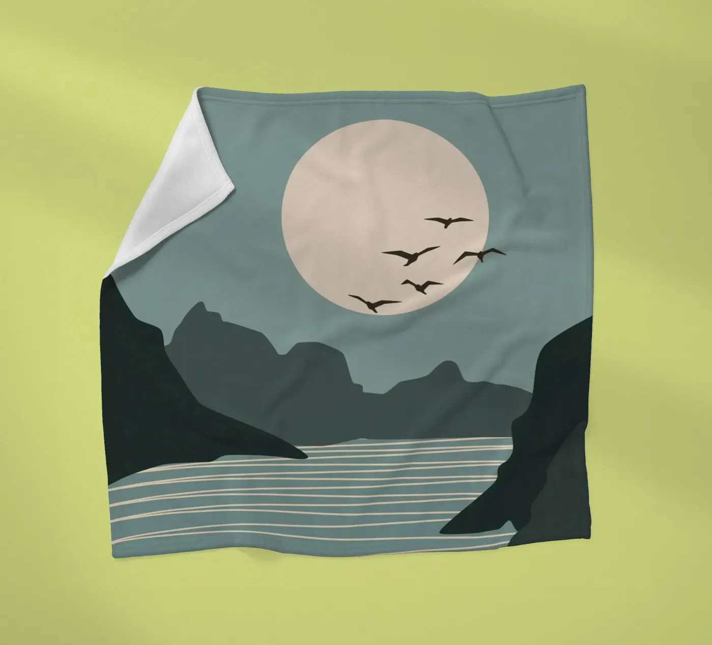 Mondseite Fleecedecke von zeriayam