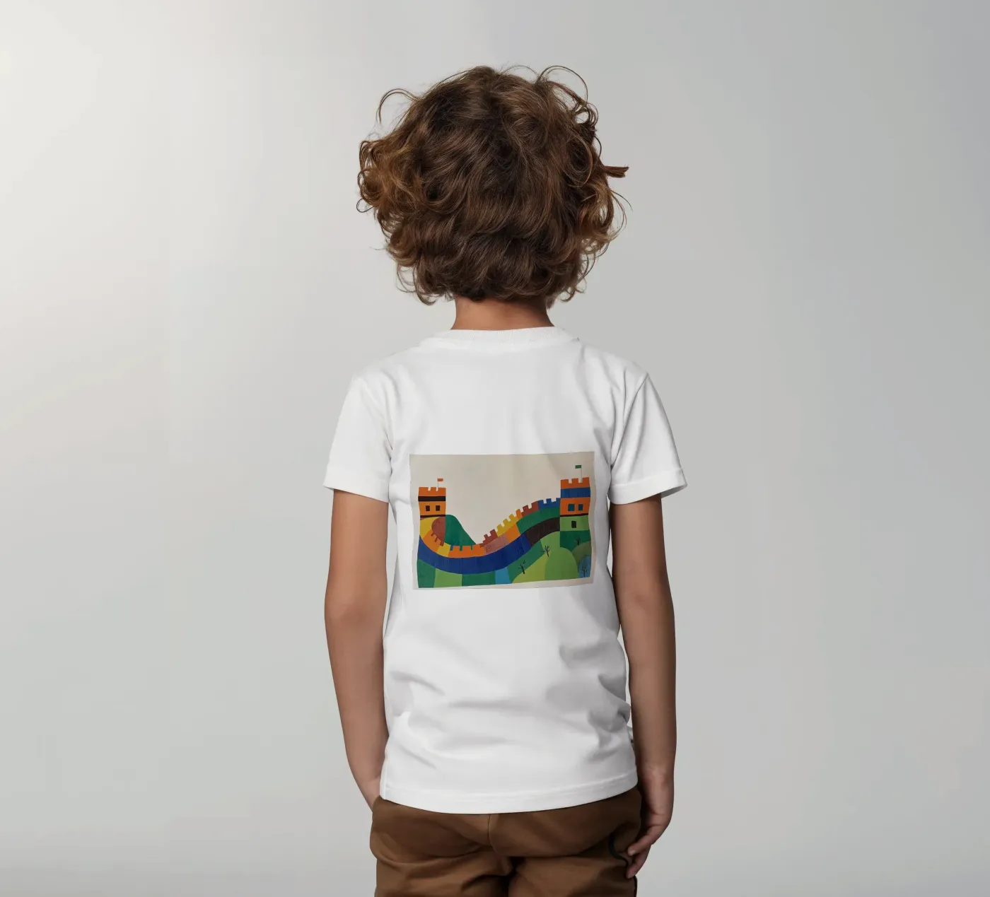 Multicoloured Castle t-shirt bambini da Little Art Lab