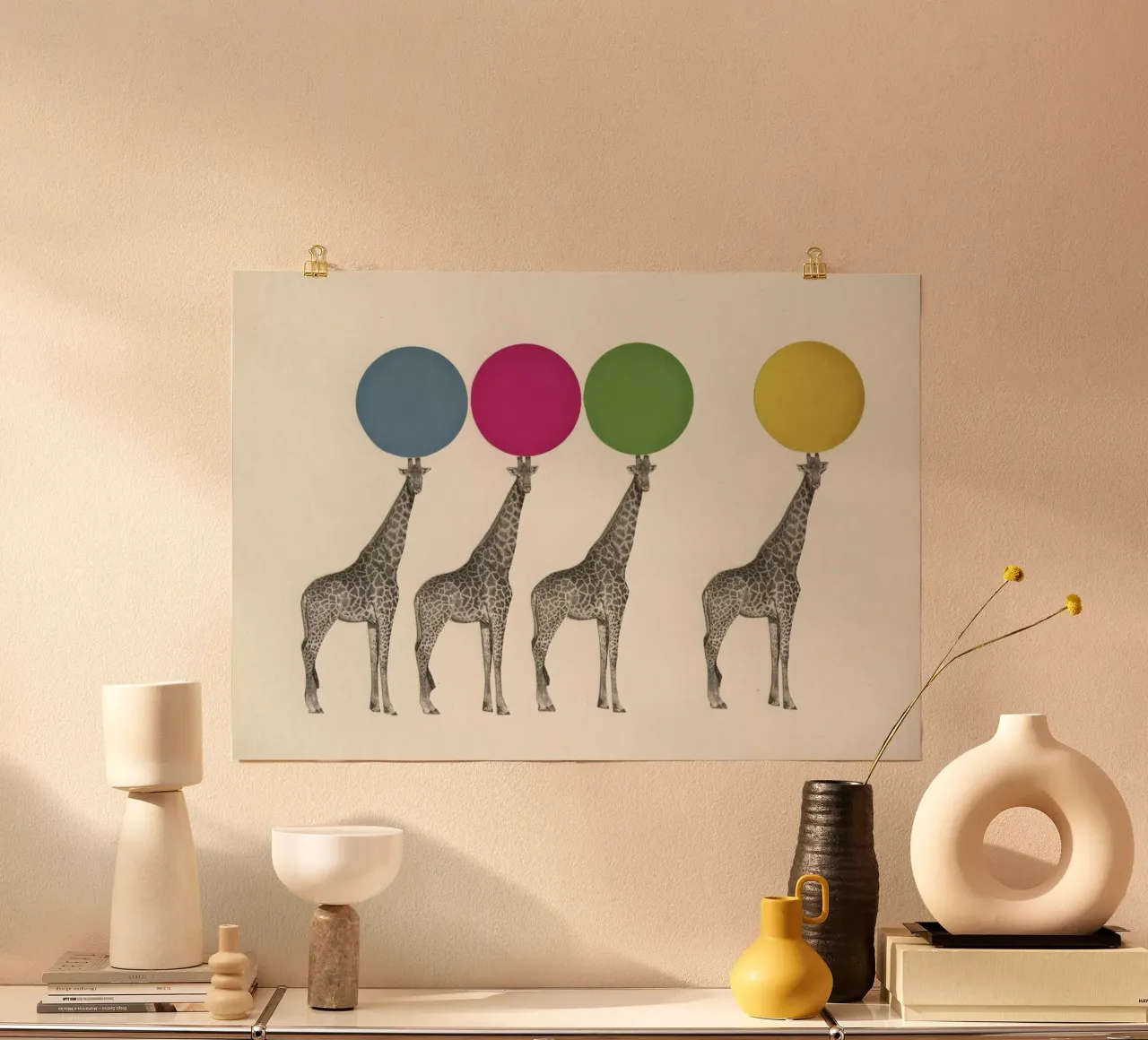 Atto di equilibrio poster con telaio in legno da Cassia Beck Collage