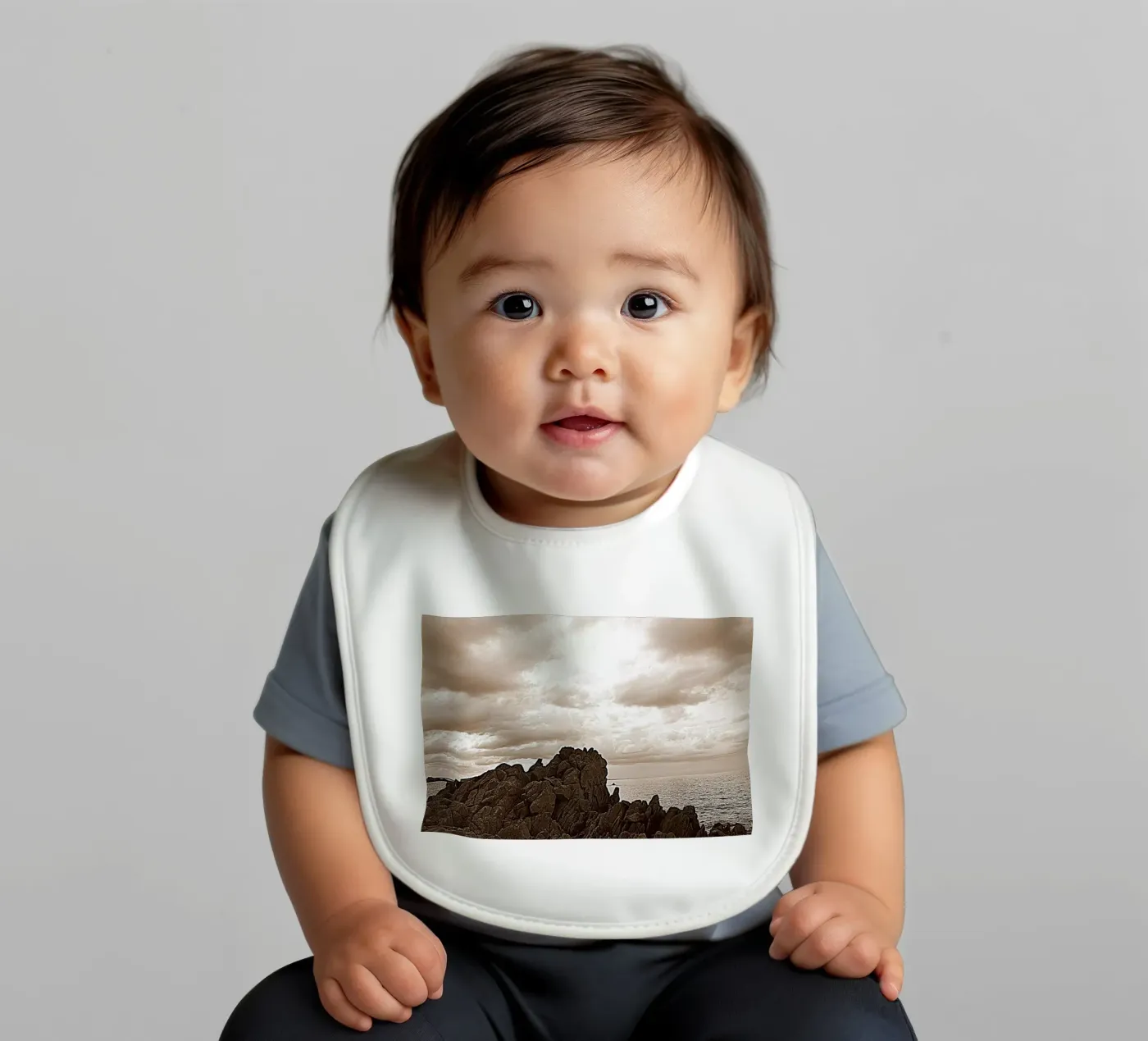 FAA6 Babylätzchen von Thierry vobmann photography