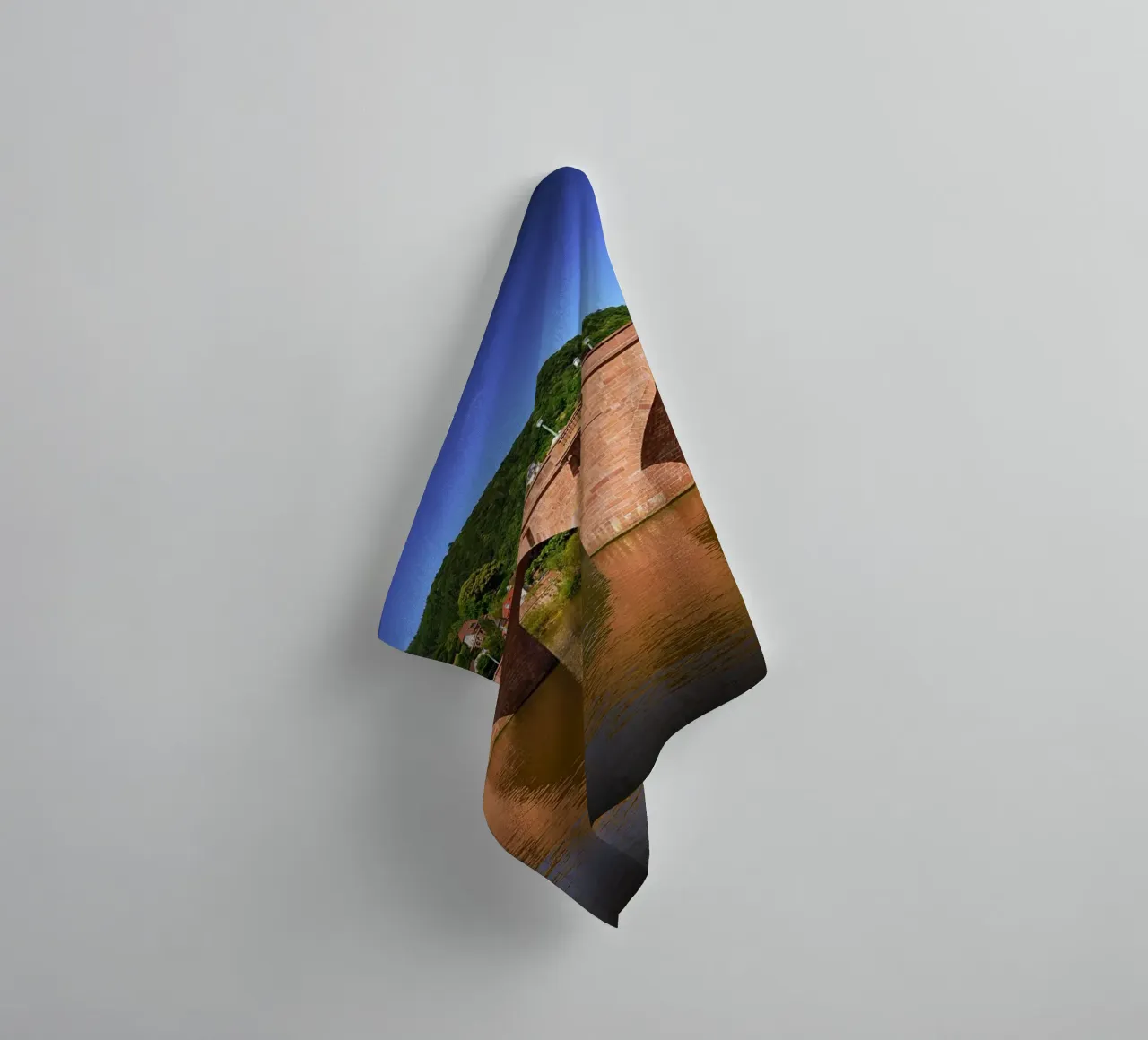 FAA7 towel by Thierry vobmann photography