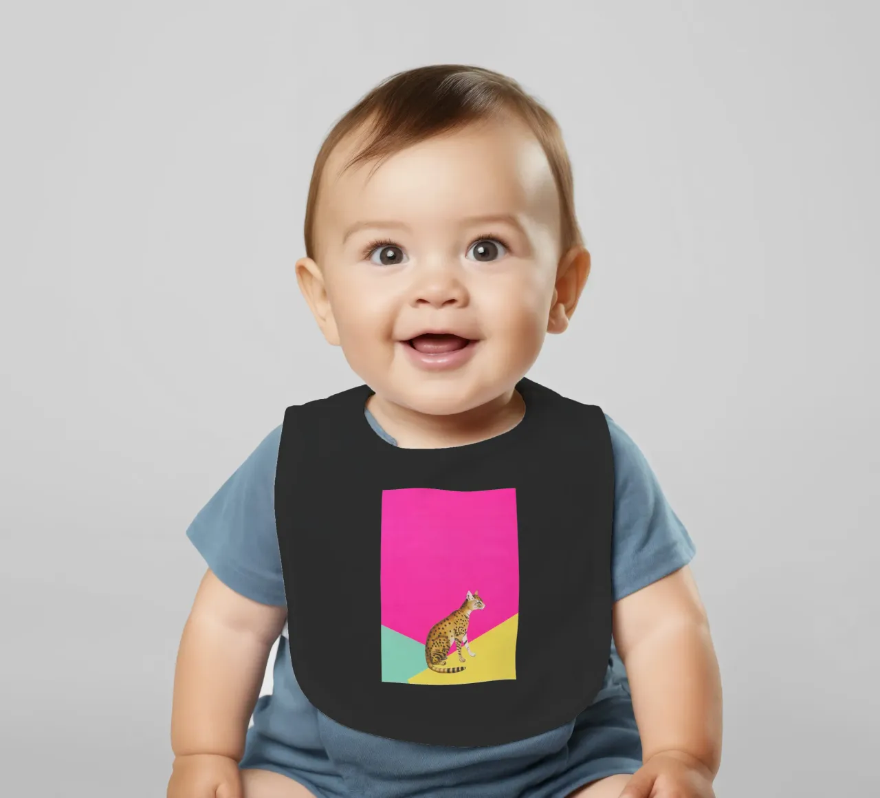 Grande Gatto bavaglino da Cassia Beck Collage