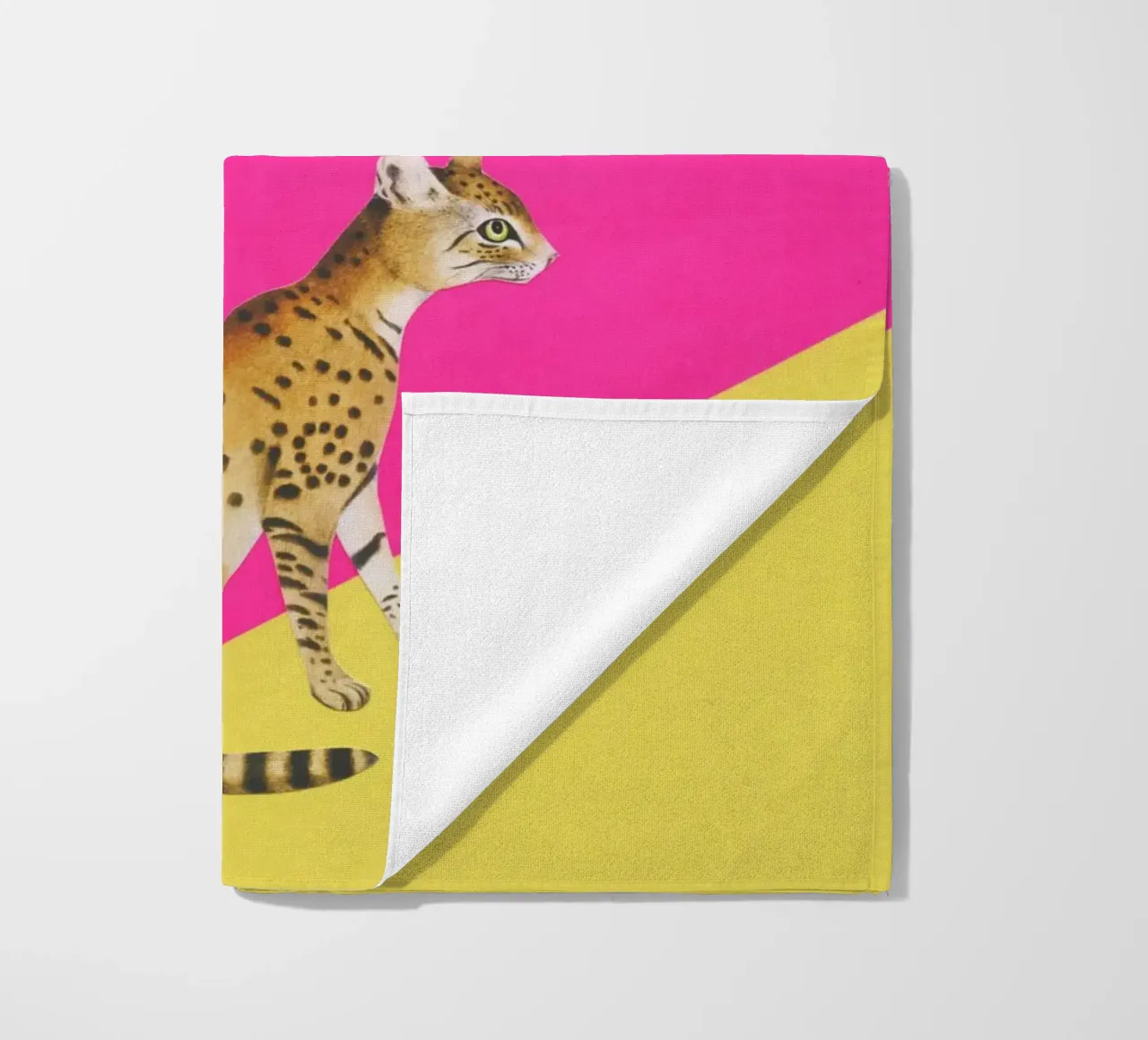 Grande Gatto telo mare da Cassia Beck Collage