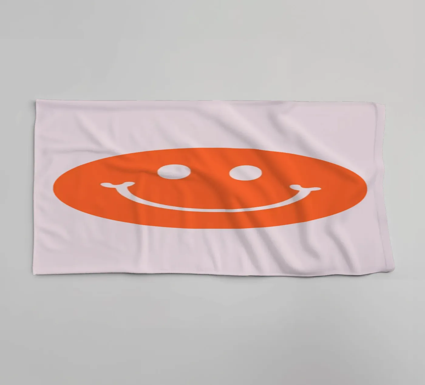 Smiley towel by CSK DESIGN