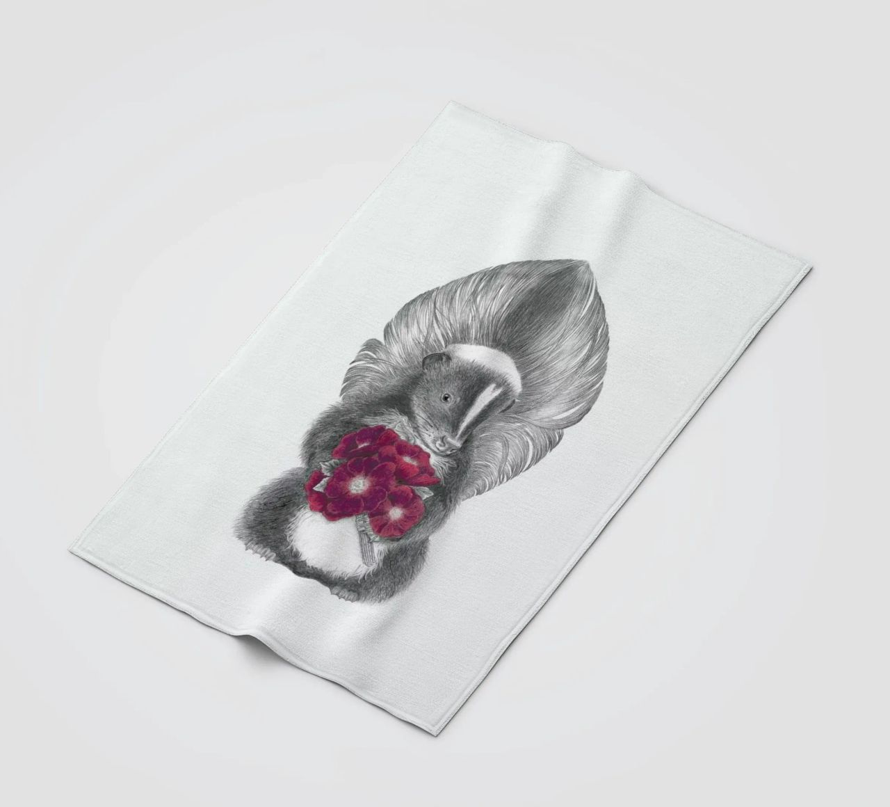 Scruffles Wigglebottom Skunk coperta in pile da Le Canot Rouge