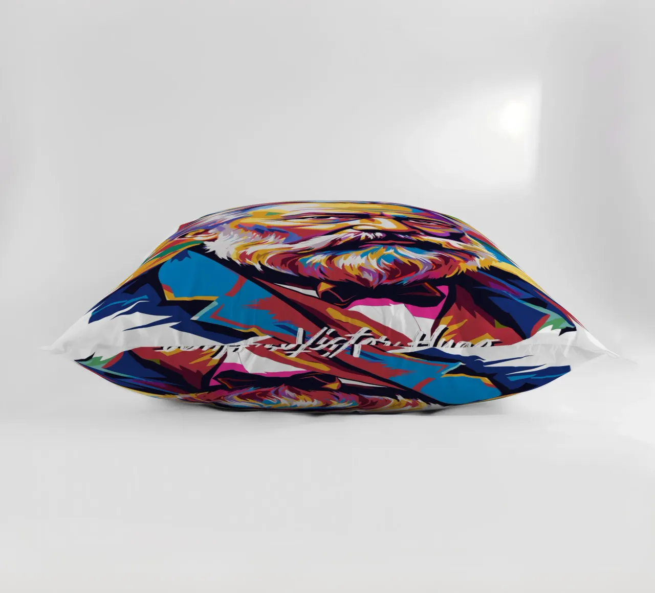 Victor Hugo WPAP Pop Art cuscino da vectorartnesia