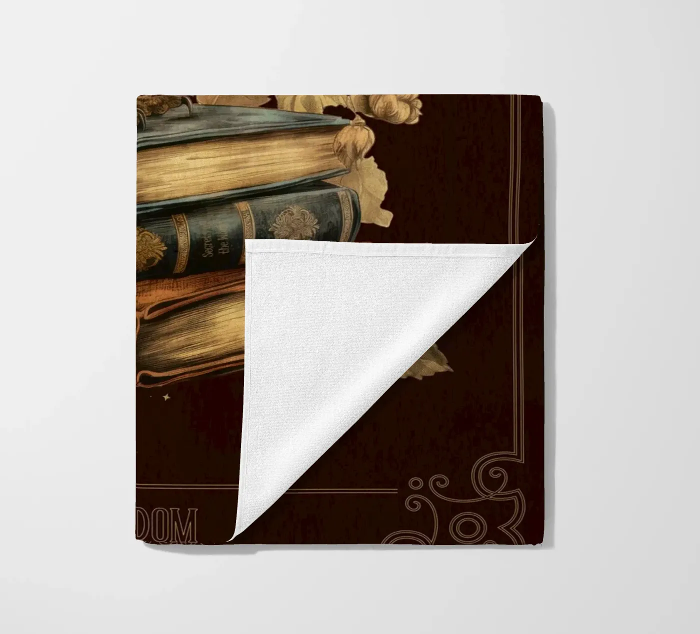 Gufo e libri telo mare da Luna & Noctua