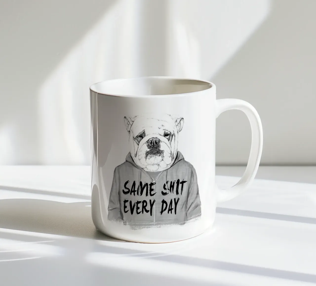 Same shit every day Keramik Tasse von Balazs Solti