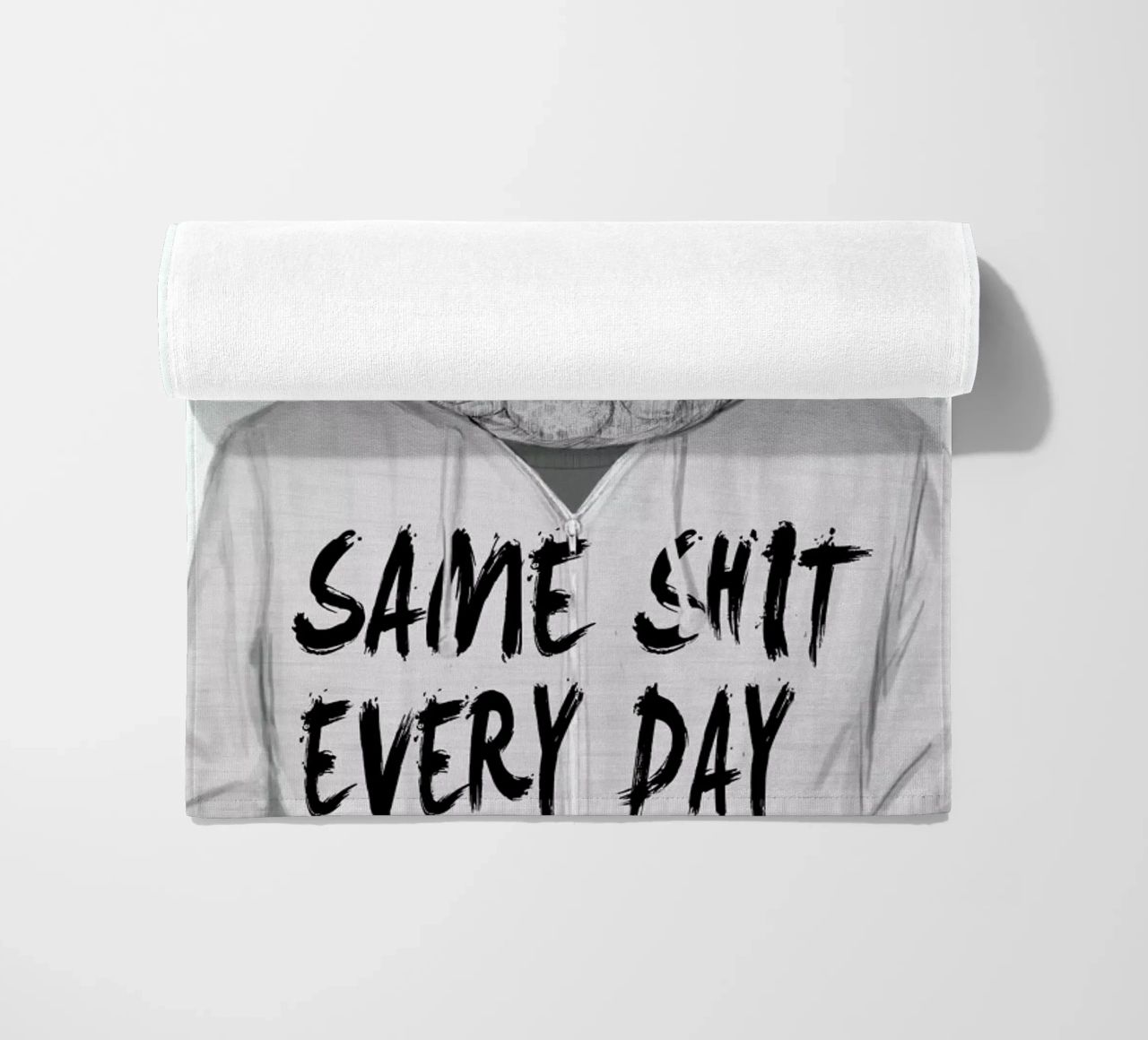 Same shit every day toalla de playa de Balazs Solti