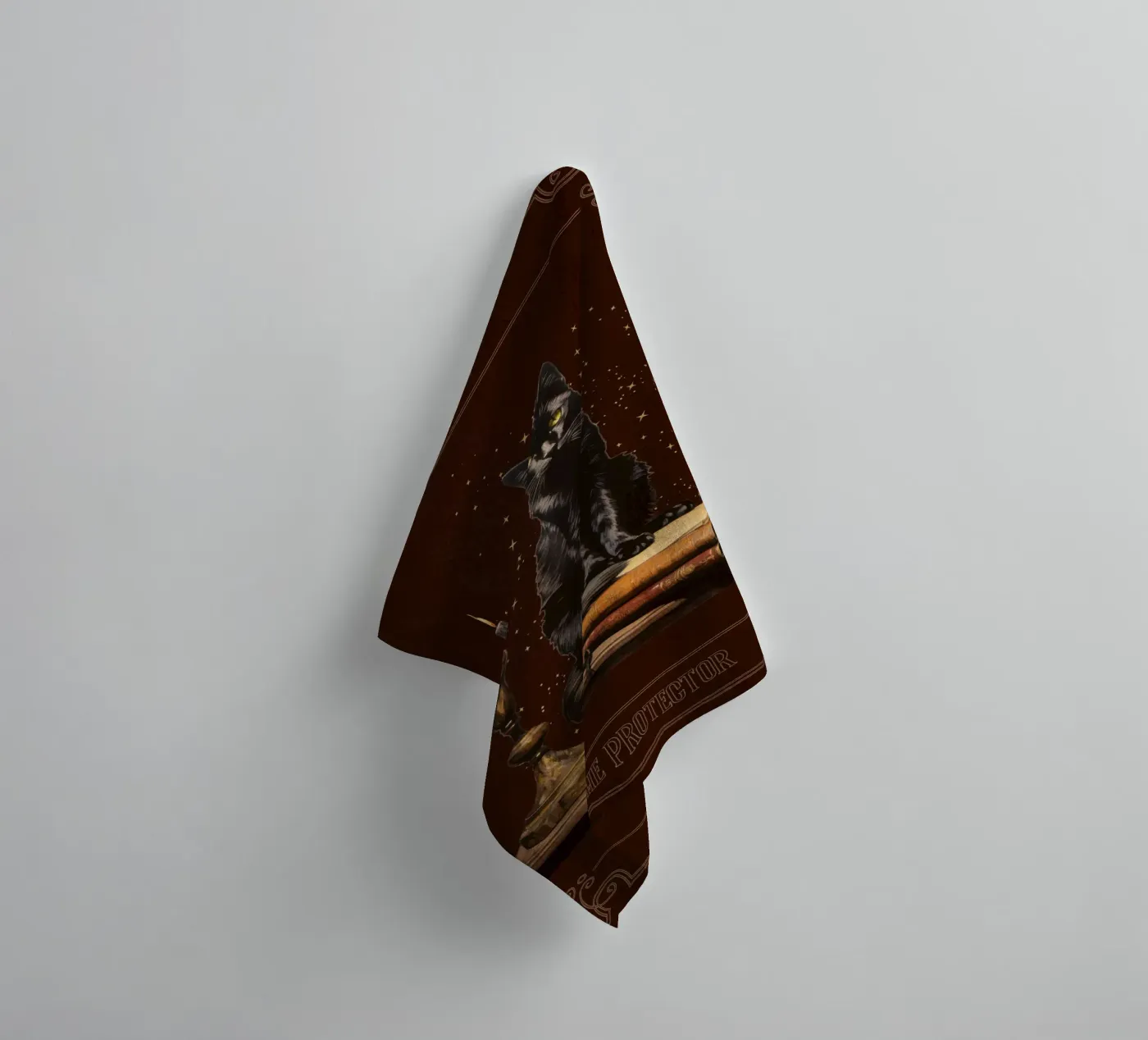The Protector badhanddoek van Luna & Noctua