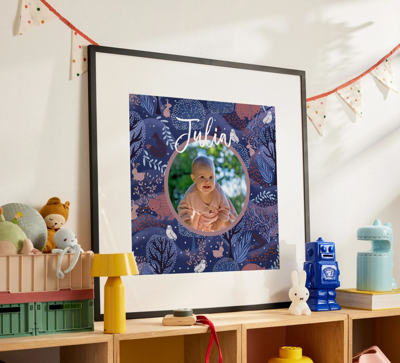 Personalisiertes Baby Name Foto Woodland Art: Kaninchen, Eule, Bär Poster von Studio Patruschka